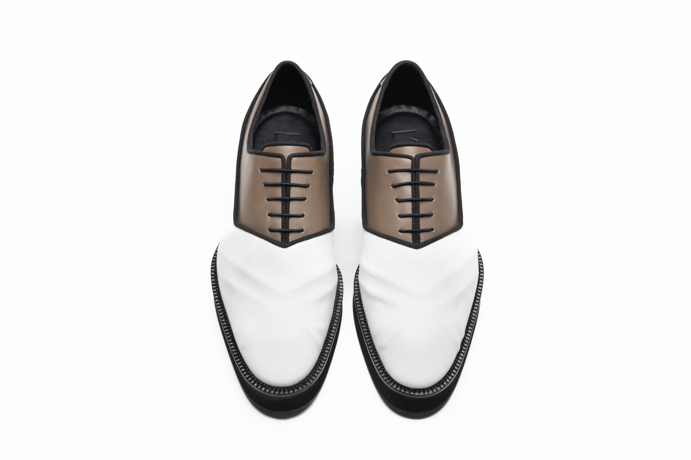 WYN off-white